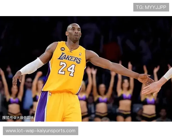 科比的“金字塔”：领悟冠军的每一个细节！，科比金色